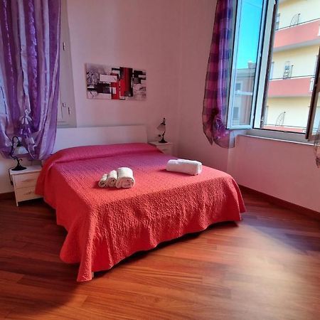 Stupenda Suite A Cagliari Piazza Galilei מראה חיצוני תמונה
