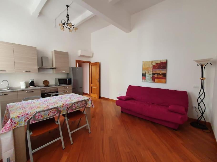Stupenda Suite A Cagliari Piazza Galilei מראה חיצוני תמונה