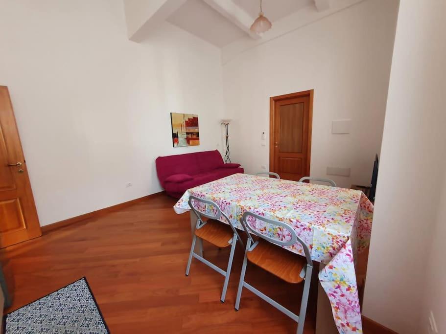 Stupenda Suite A Cagliari Piazza Galilei מראה חיצוני תמונה